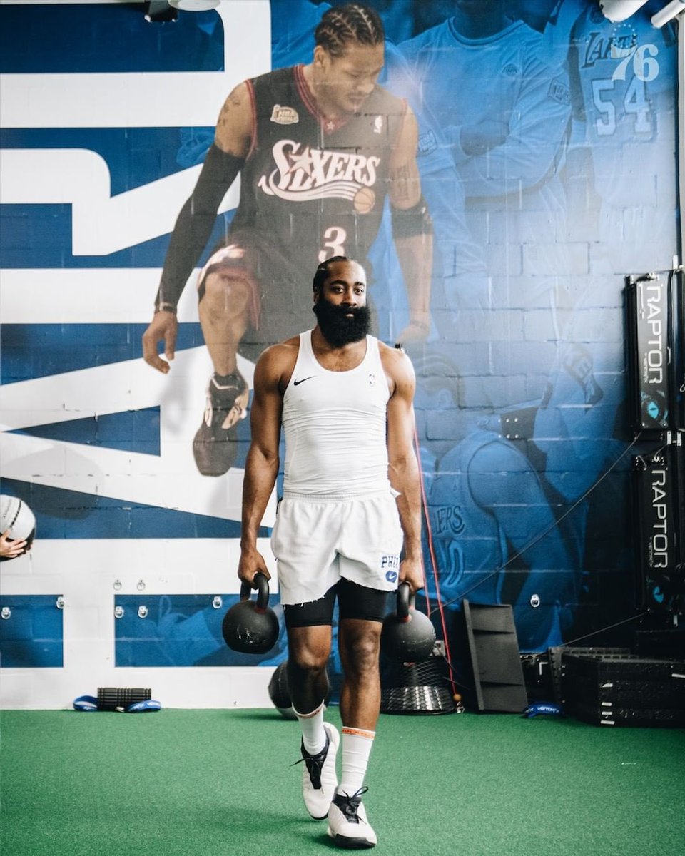 James Harden: "Perdí unos 40 kilos este verano. No estáis preparados para lo que se viene en Philadelphia "