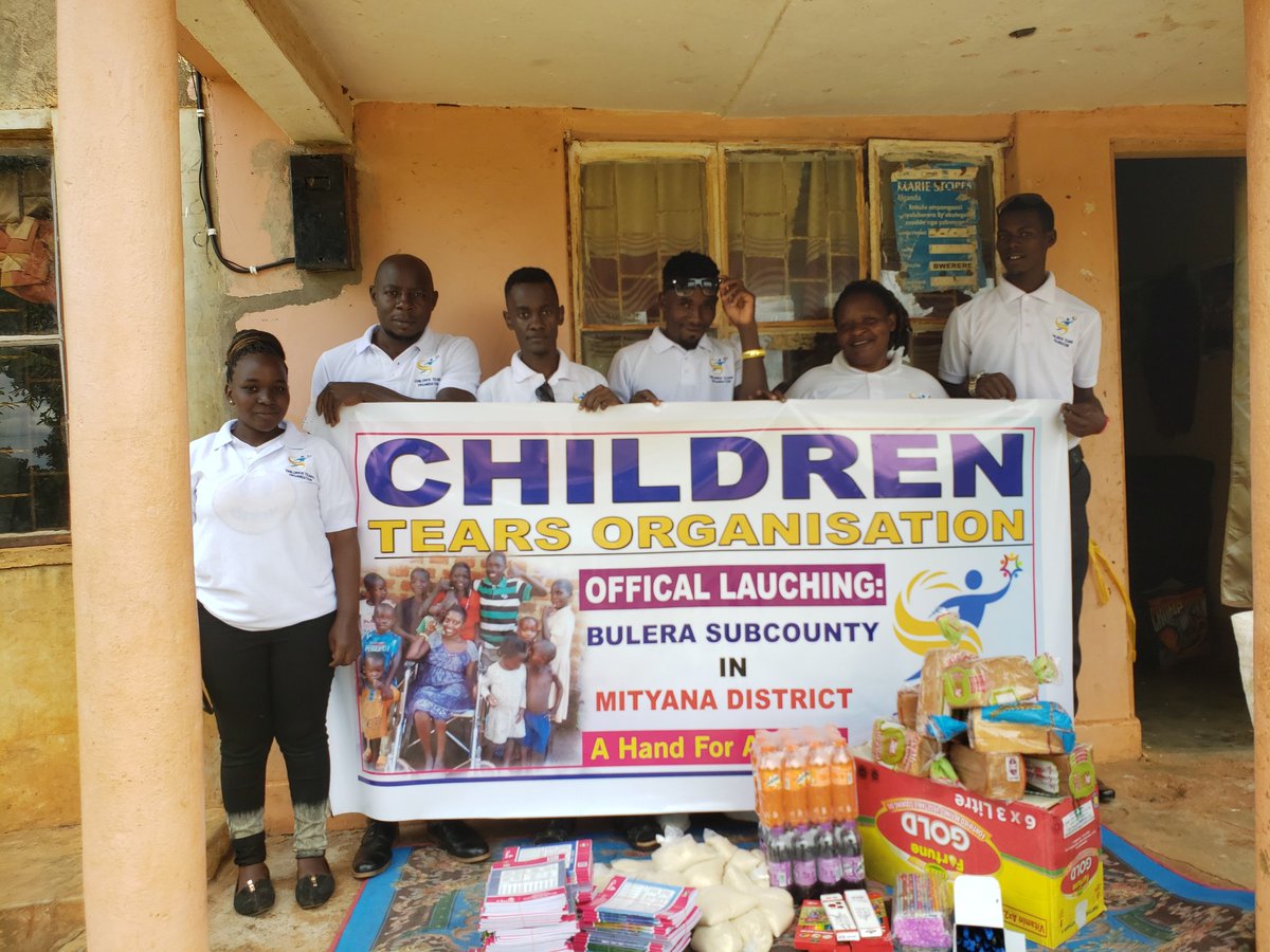 Peter_256uganda's tweet photo. Let's gather our Support to help those who need our Support
#Childrentearsorganisation
#Officiallaunching
#Mityanadistrict https://t.co/NlHCXdcUQK