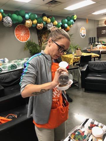 We made it to 90 days safe!! Celebrating with Ice Cream Sundaes 🍧. Great Job Store 0386!!!