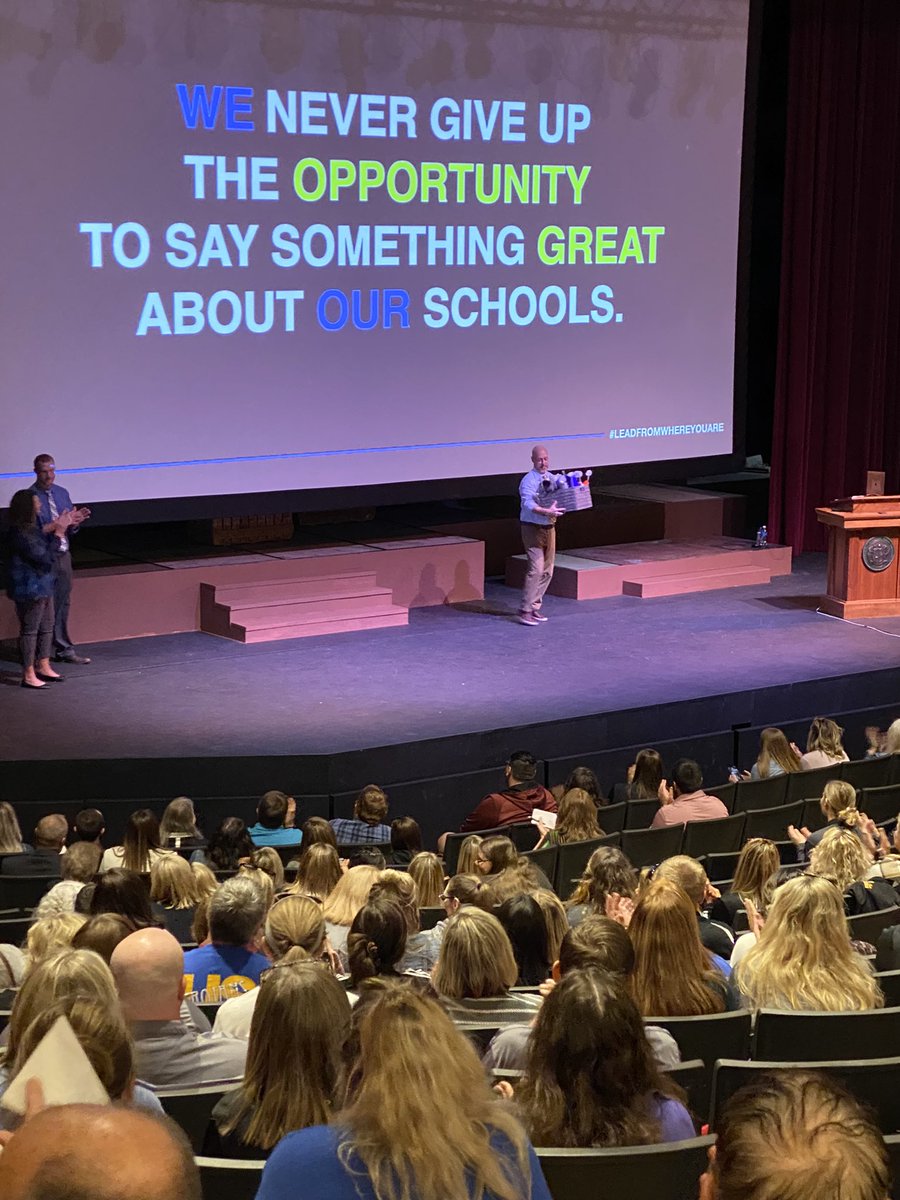 NWRPDC's tweet photo. Northwest RPDC enjoyed hosting 450+ educators today on Northwest Missouri State University campus for the annual 275 Professional Learning Day. Teachers spent the morning with @Joe_Sanfelippo and networked with grade/content alike teachers in the afternoon. #275PL #GreatNorthwest https://t.co/2dK8Kot1FK