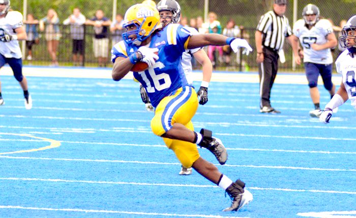 NE10CHAMPS21's tweet photo. Congratulations to former Charger &amp; All-American tight end  @LickyLash on his marriage this past Sunday. Kameel was a vital part of the @UNewHavenFB team that won 3 @TheNortheast10 championships in a row from ‘10-‘12. He met his wife @_ambyyy at the German Club! Congrats Lick! https://t.co/aaTPlzWXcV