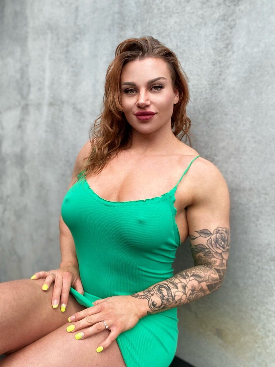 Verininini on Twitter: "I see you liked the red hair 😇"