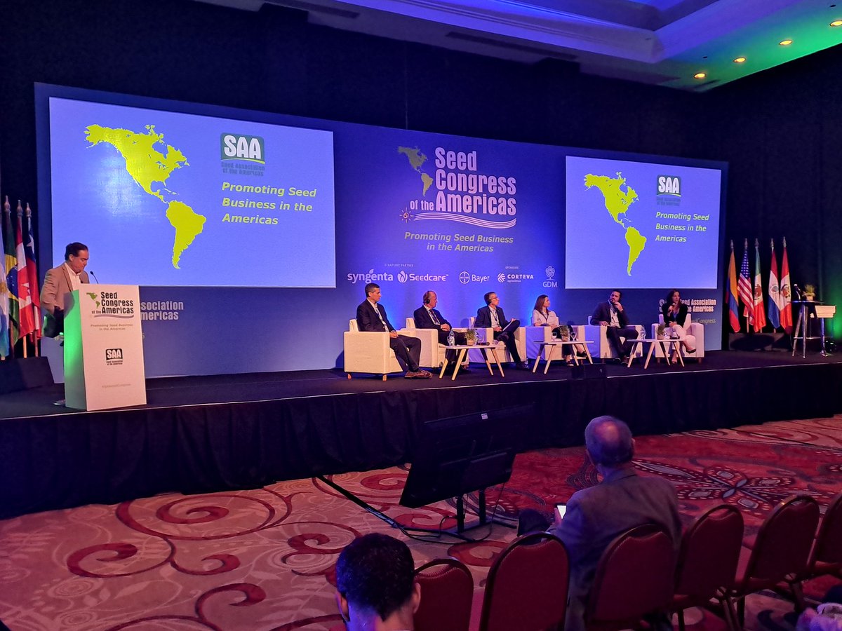 SAA__seed's tweet photo. Natalia Fernandez Eraso (Bayer), Andreea Popa (Syngenta), John Mc Murdy (CropLife), Scott Horner (Hytech Production) and Gabriel Carballal (Global Farmer Network) share with the audience the challenges for the seed industry in post-pandemic times.
#SAAseedCongress https://t.co/a845Zvv4jr