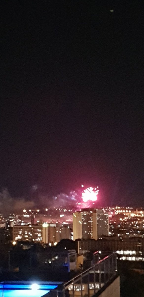 BcnFox's tweet photo. #Barcelona #Merce22 #Fireworks https://t.co/41ndxizeyV