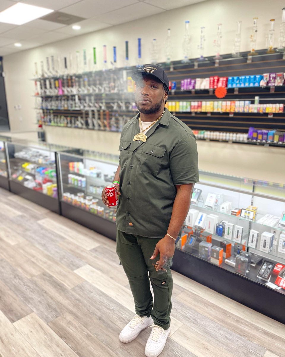 ogmasterjoc's tweet photo. You Ant Really steppin 🥾If You Ant Got Mudd On Them Shoes 🩸#3RD🌎 #freedaguys🔓  #viral #explorepage https://t.co/wPH2qwC27U