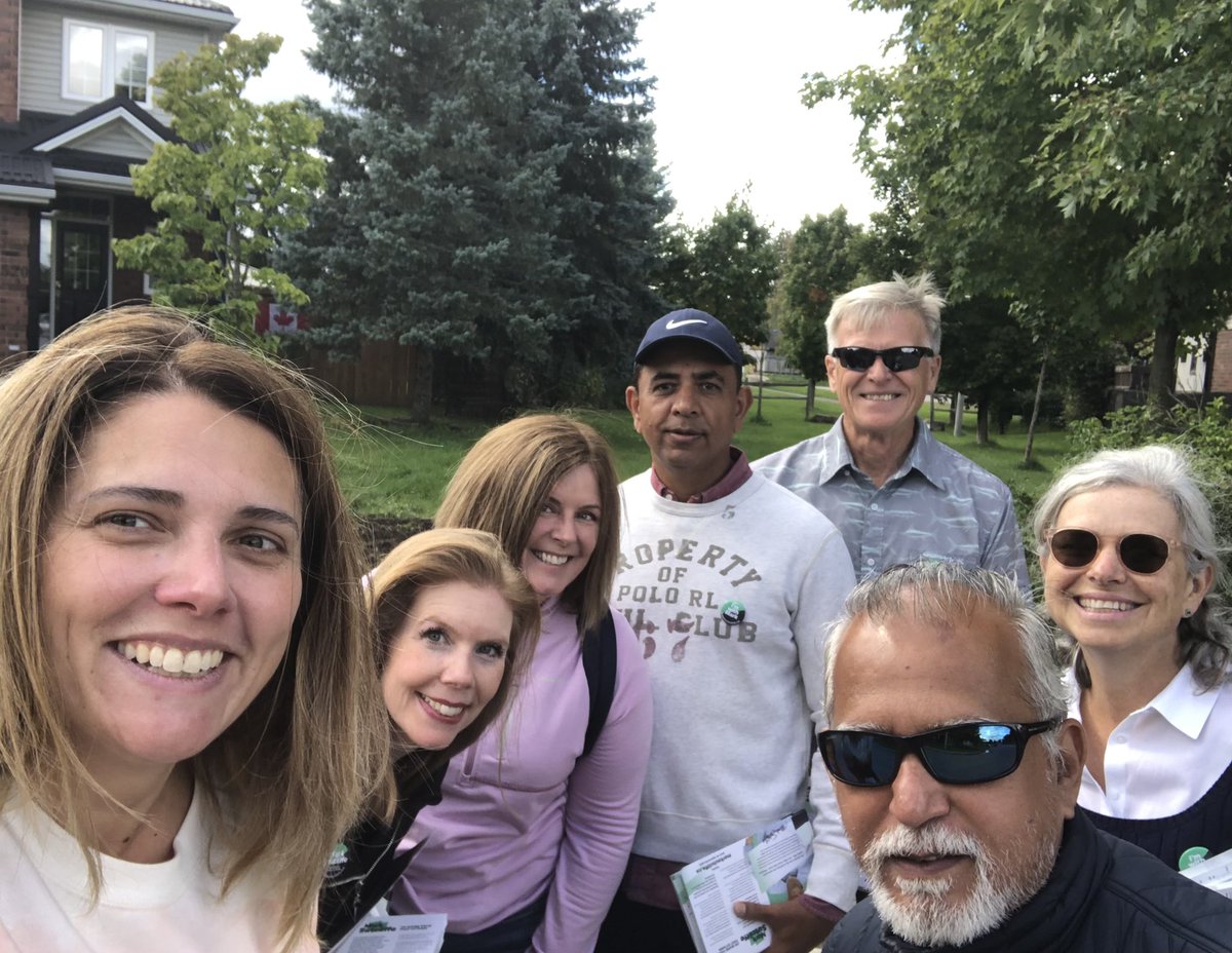 ElenaPierce22's tweet image. Fantastic canvass today in Riverside South for @_MarkSutcliffe with an exceptional group of volunteers. Lots of good discussion with residents about safety, services for seniors, inclusion &amp;amp; transportation. #ottcity #ottvote @InderpreetYOW @kamran2040