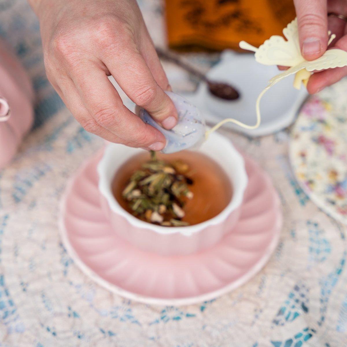 teakettlecafe's tweet photo. You don't know it yet (or maybe you do), but you're craving our fresh tea right now. 😋 https://t.co/VgH1a1hUPK