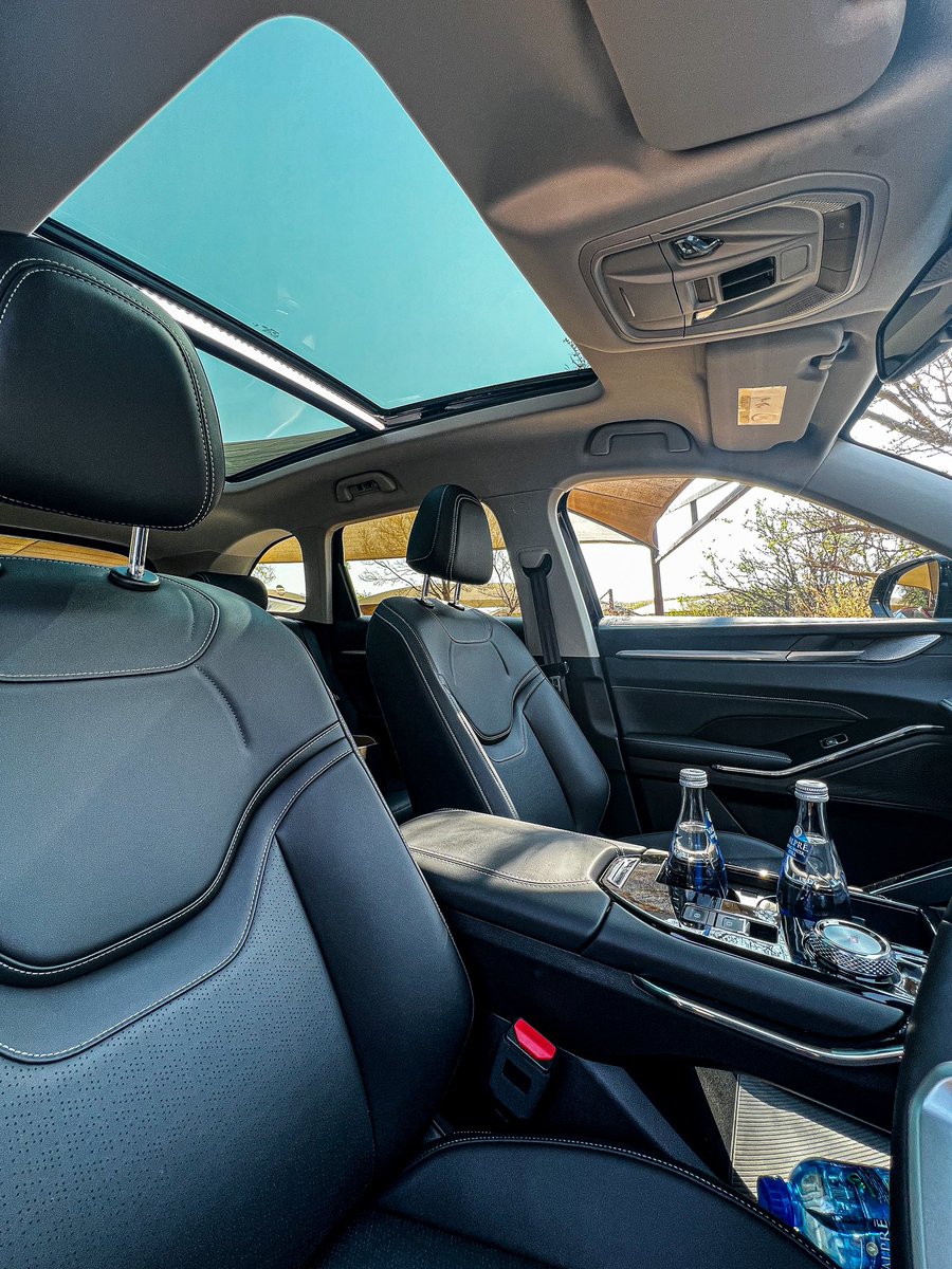 callmesmirk's tweet image. There is a new Haval! @HavalSouth just launched the Haval H6 HEV (Hybrid Electric Vehicle)
#ASmarterWayToDrive #HavalH6HEV