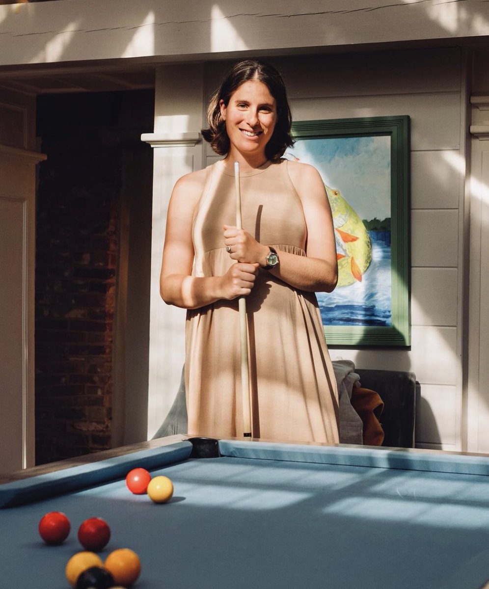 JohannaKonta's tweet photo. Watching the snooker on @ITV4 and realising I’m no @juddtrump 😂 https://t.co/f6pBFILyp5