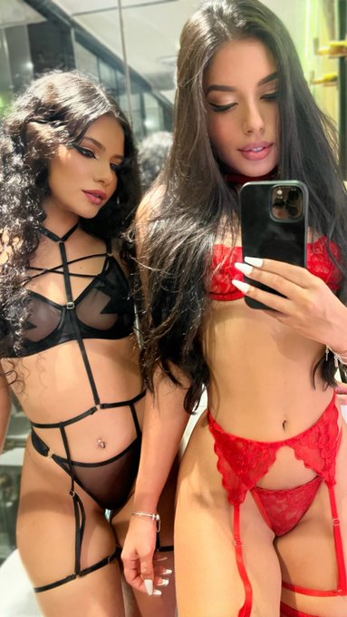 Gostaram da nossa lingerie xuxus? 🔥🙊 https://t.co/zUk594ALla