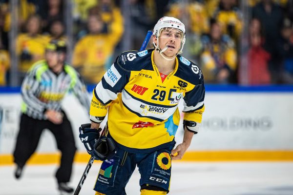 We would like to welcome Jesse Mychan to #ramblernation we are excited to have him after a successful 9 year pro hockey career!!!