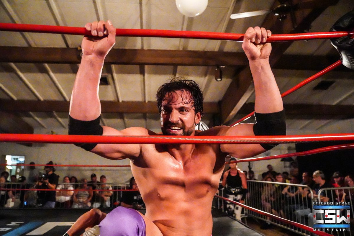 cameraguygimmik's tweet photo. #CSWFall #ChicagoStyleWrestling https://t.co/2Wh3MMs2IH
