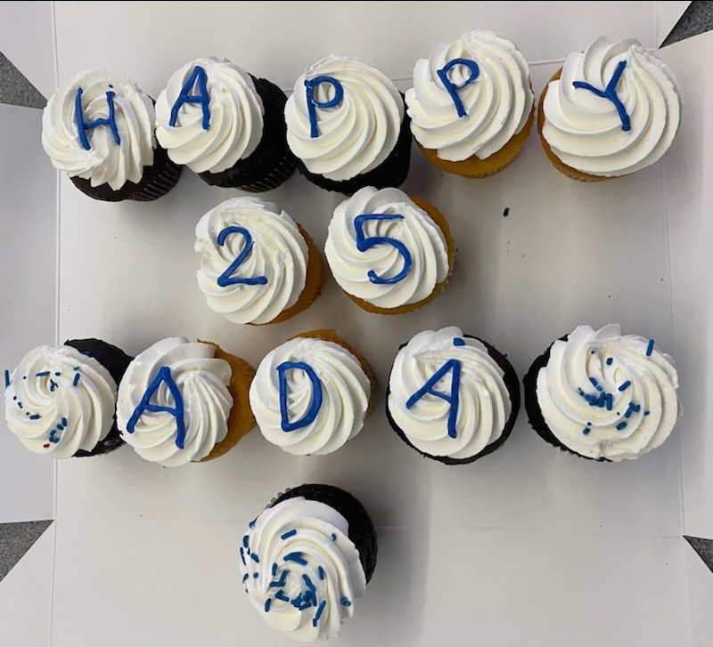 Happy 25th anniversary @Ada_Mrtz Congratulations on this amazing milestone - free premium travel, woot woot! Thank you for your loyal and dedicated years of service. You make United a better place to work.