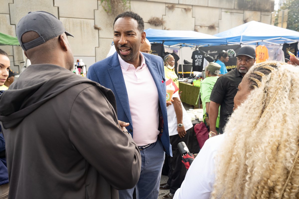 CityofAtlanta's tweet image. It was a perfect day for the #SweetAuburnMusicFest. This iconic community event brought together our city for food, fellowship and culture.