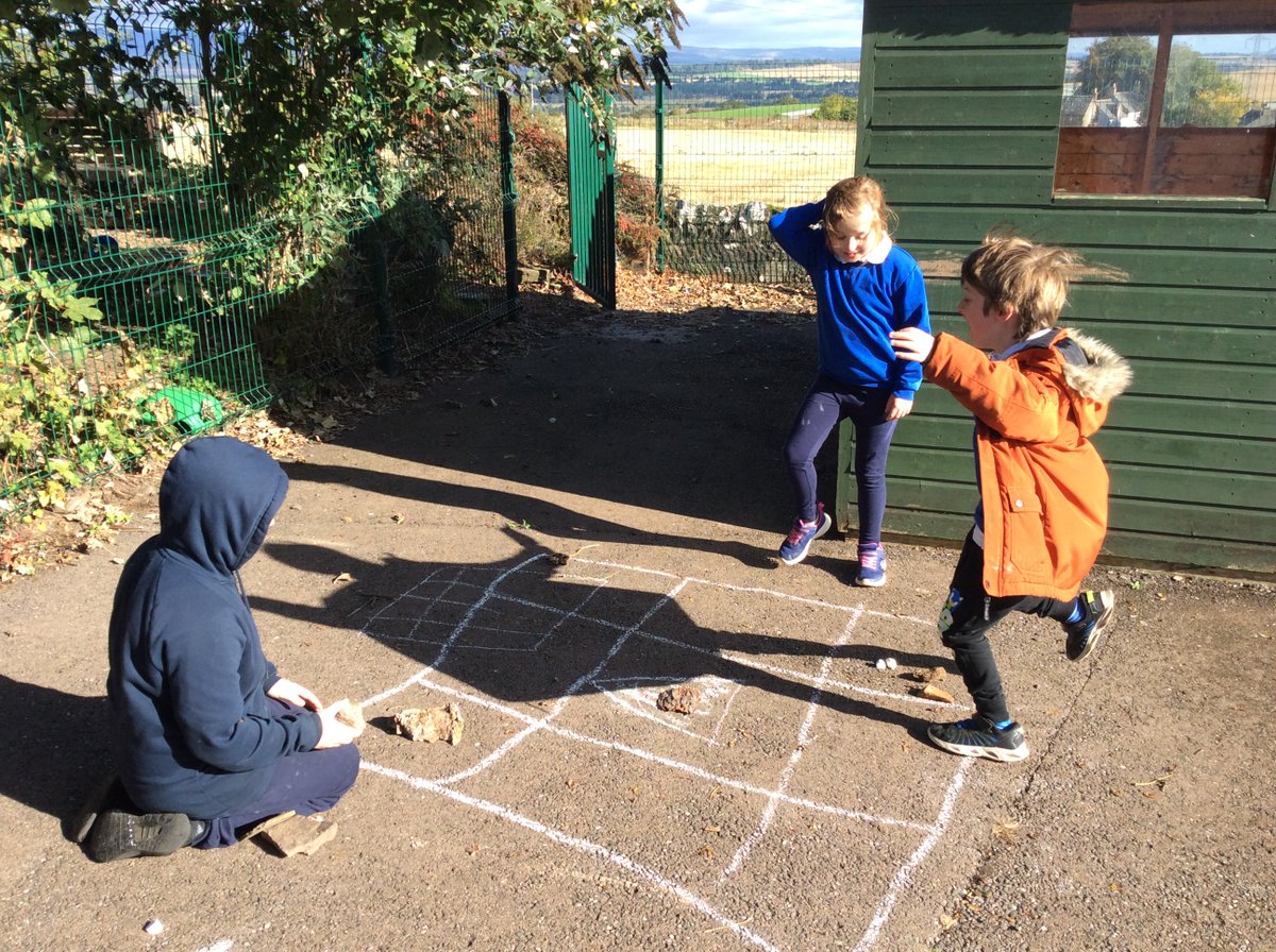 Lots of fun at AberlemnoPS to celebrate Day 1 of Maths Week Scotland.  We designed our own hopscotch games for breaks, played noughts and crosses outside and joined our 'reading buddies' to play maths games and complete STEM activities this afternoon.  #aiminghigh #MathsWeekScot