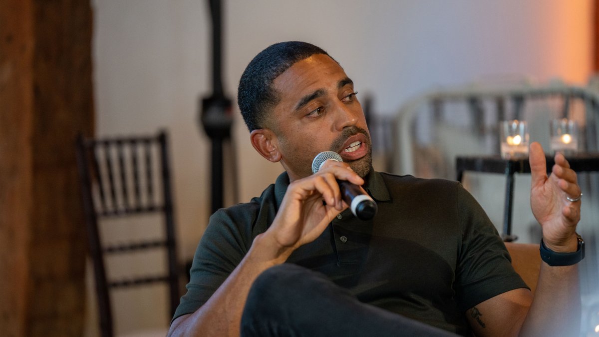 Debut Capital tweet media