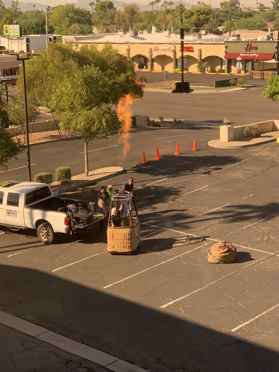 Nothing like looking at the window at work and seeing a hot air balloon (minus the balloon) in the parking lot. Typical Monday around here…