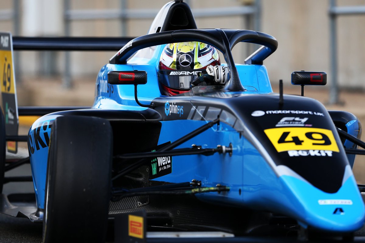 P7 ➡️ P2 🚀

<a href="/GuinchardDaniel/">Daniel Guinchard</a> kept it cool amongst the chaos... 🥶

And the <a href="/MercedesAMGF1/">Mercedes-AMG PETRONAS F1 Team</a> junior was rewarded with his best result from a non-reverse grid race of the season 🏆

That, plus a striking new livery 🎨

#BritishF4 | #ROKiT