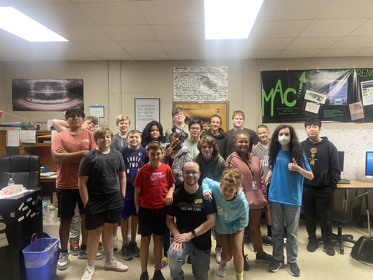 stfmuseum's tweet photo. Loved visiting with talented EAST kids about Southern Tenant Farmers Museum and Historic Dyess Colony: Johnny Cash Boyhood Home this morning! Thanks, Mr. Miller for the invitation. I look forward to meeting the other competition class tomorrow. #AState #astateheritagesites https://t.co/2MiMruuHGQ