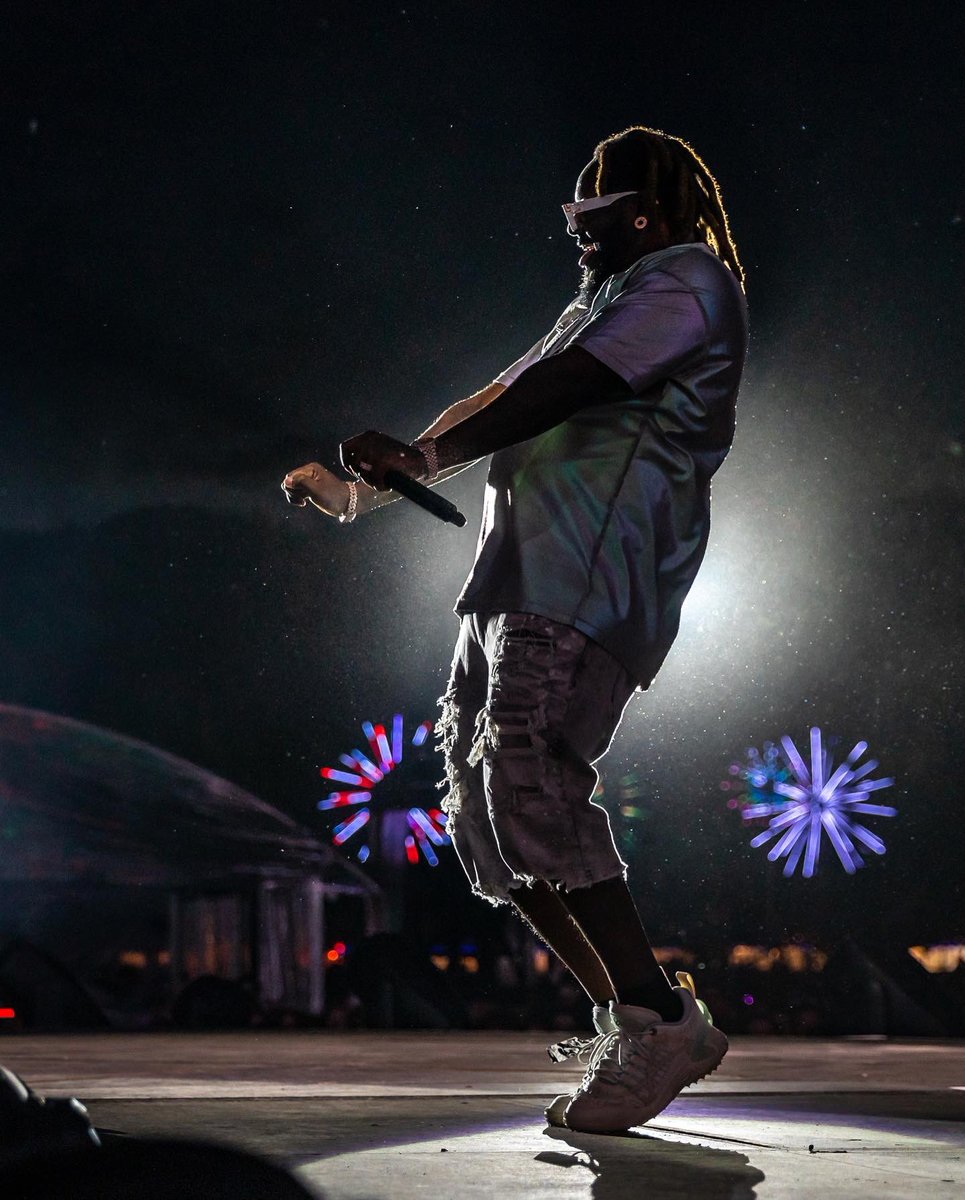 Firefly Festival tweet media