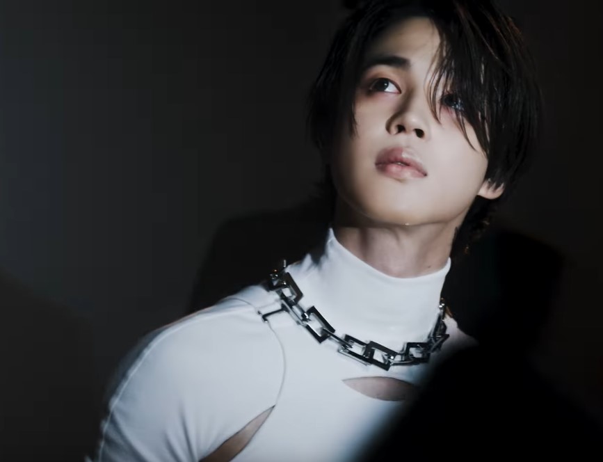bangtan_elfe's tweet photo. Date of passing : September 27th midnight
Starring at the definition of perfection can be fatal
#JIMINJIMIN #TAILOROFCHAOS #HowCanSomeoneBeThatSexyAndSoftAtTheSameTime #MathIsntMathing https://t.co/MPqbofR8a6