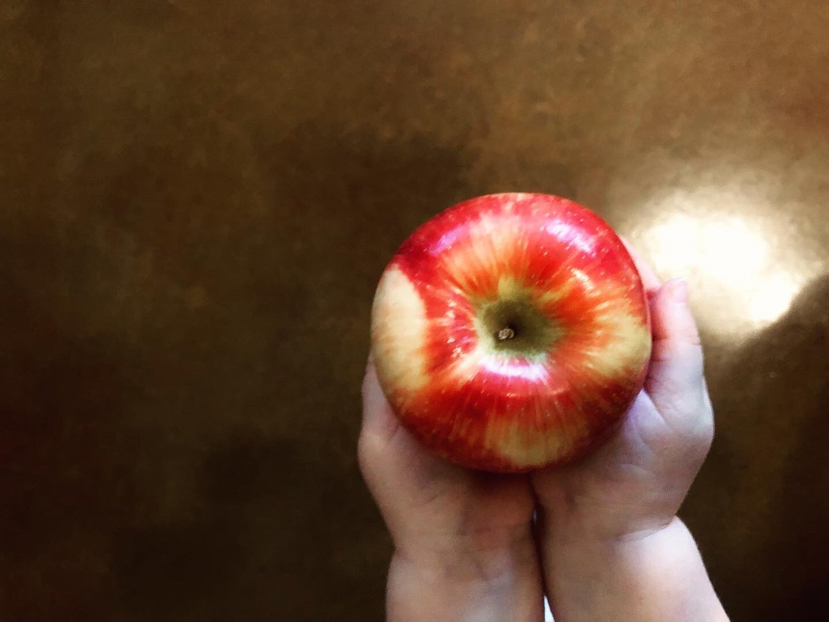 Shana tova to the tribe! And a sweet new year to all.