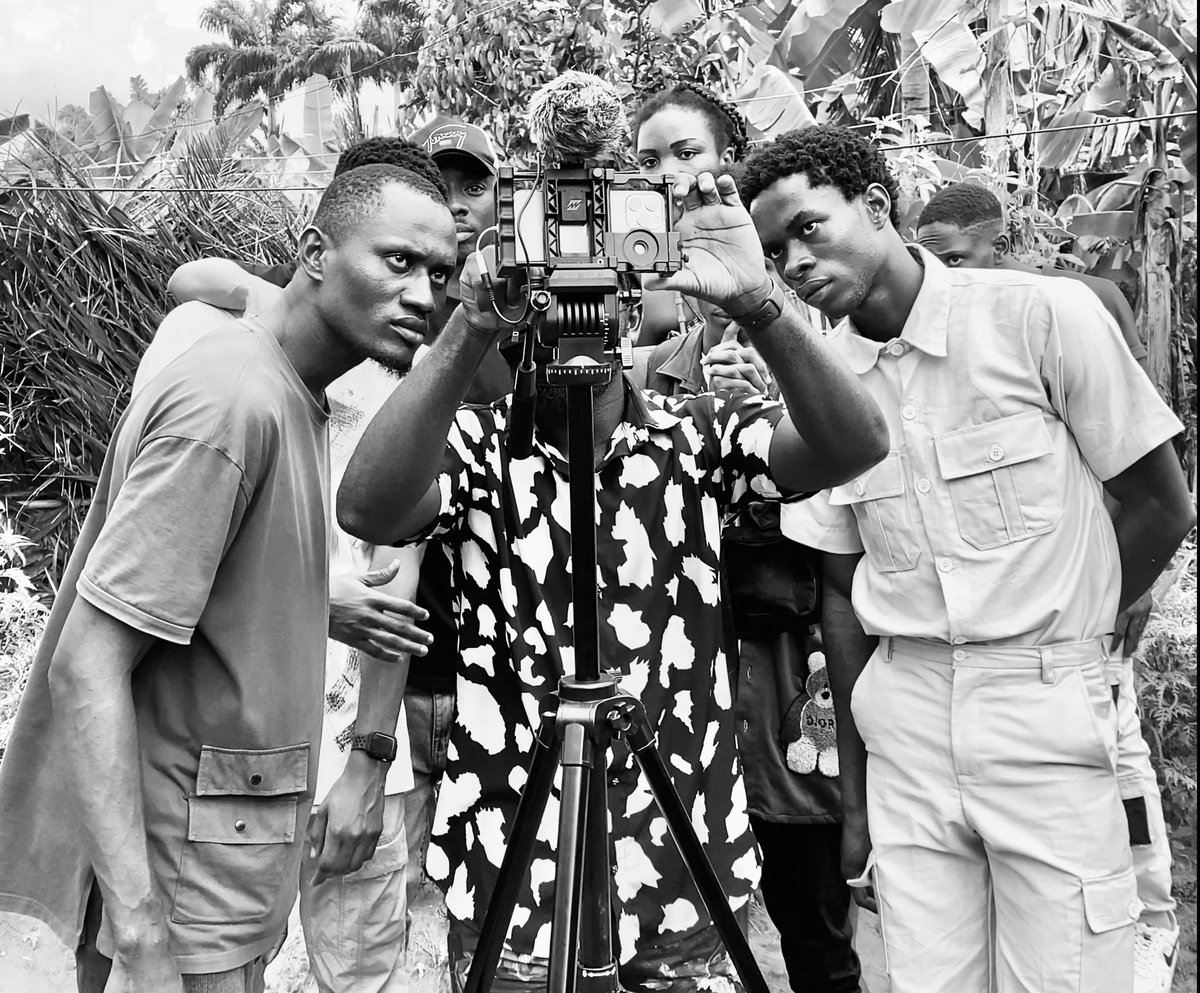 tatchero's tweet photo. Pleased beyond words to inform everyone that from the 1st of Oct to the 28th, I and my brother @_memorykeeper_ will be having our 2nd biggest photography/Film exhibition yet in Port Harcourt, Nigeria.

Read the thread below to see what it’s all about.
#shotoniphone https://t.co/ZUN6y836qG