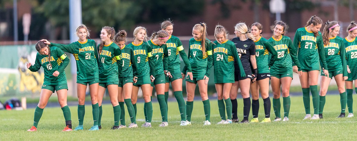 russellgifford's tweet photo. Medina Girls Soccer vs Bay Senior Night pics here: https://t.co/VRwW8TA1md @lillyboebel @addycusick @lillyma10 @AudreyPedro10 @juliaeaton_86 @mia_heine @olivia_sipsock @kaylaperfect_ @lillysmith1027 @amelia_cassidy1 @notarava14  @MedinaGSoccer https://t.co/d88Ts2qrJB