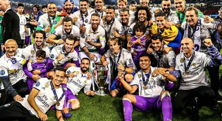 yazid_m13's tweet photo. Absolument aucun championnat à son prime ne peut s'asseoir à côté de la Liga. https://t.co/StEQ0GsJwe