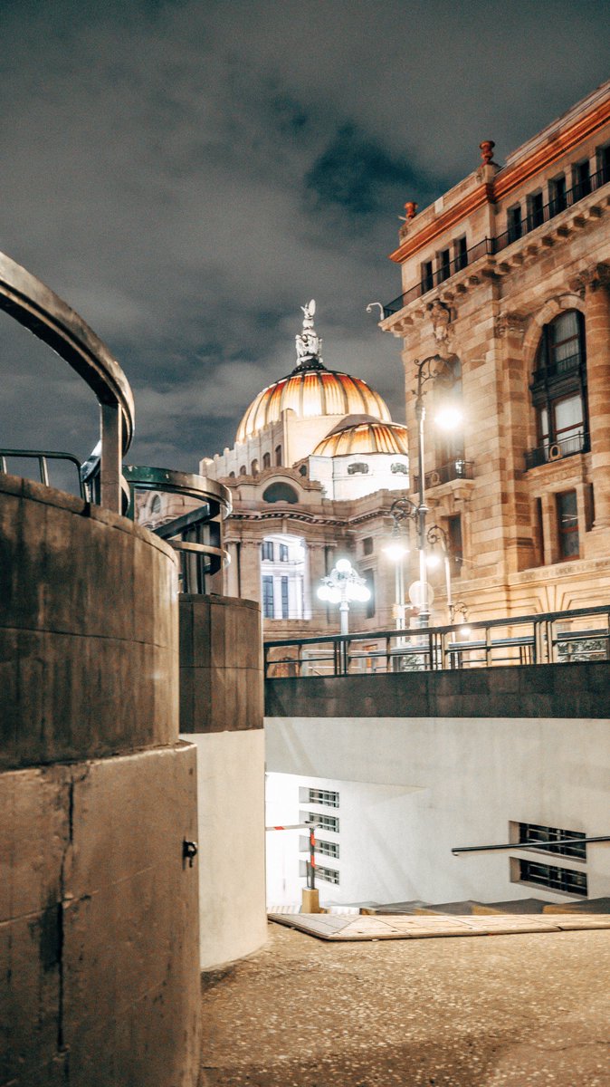wegotaccent's tweet photo. Architecture moves us.
It is something of architecture.
Forms, figures, and more make our lives more enriched with the structure of our lives.
#architecture #arquitectura #archilovers #architexture #archidaily #shotoncanon #wegotaccent #latinoswhophotograph https://t.co/UOBSYCtdjo