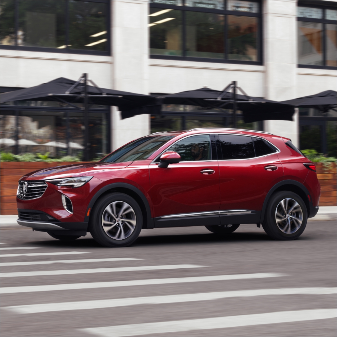 Look forward to that Monday commute. ❤️🚗 #BuickEnvision