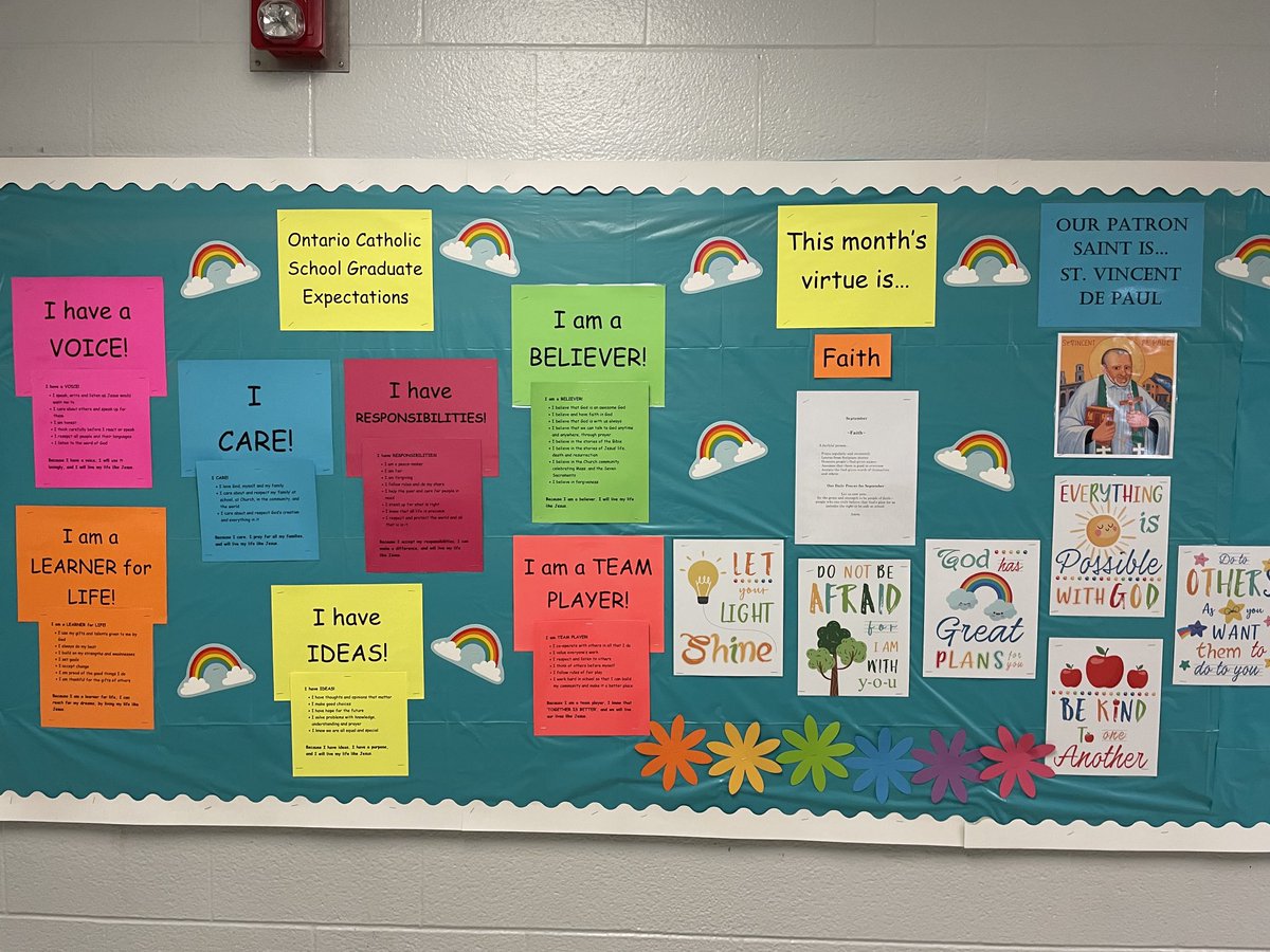 GVanierDPCDSB's tweet photo. One of our #VanierVikings bulletin boards celebrating our #virtues and #catholicgraduateexpectations! https://t.co/SeMY5nhiuS