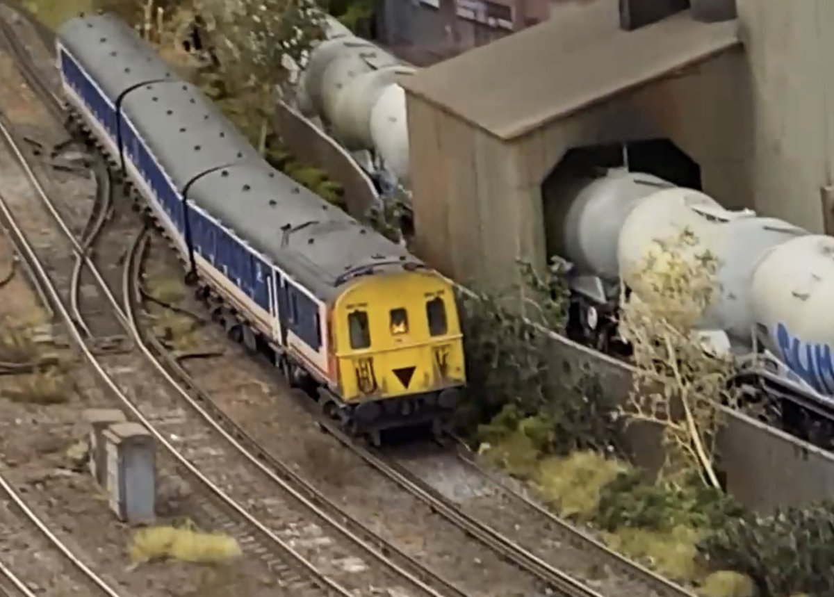 NSE_Latchmere's tweet image. Wow. I almost missed #MultipleUnitMonday. My apologies!! #TMRGUK