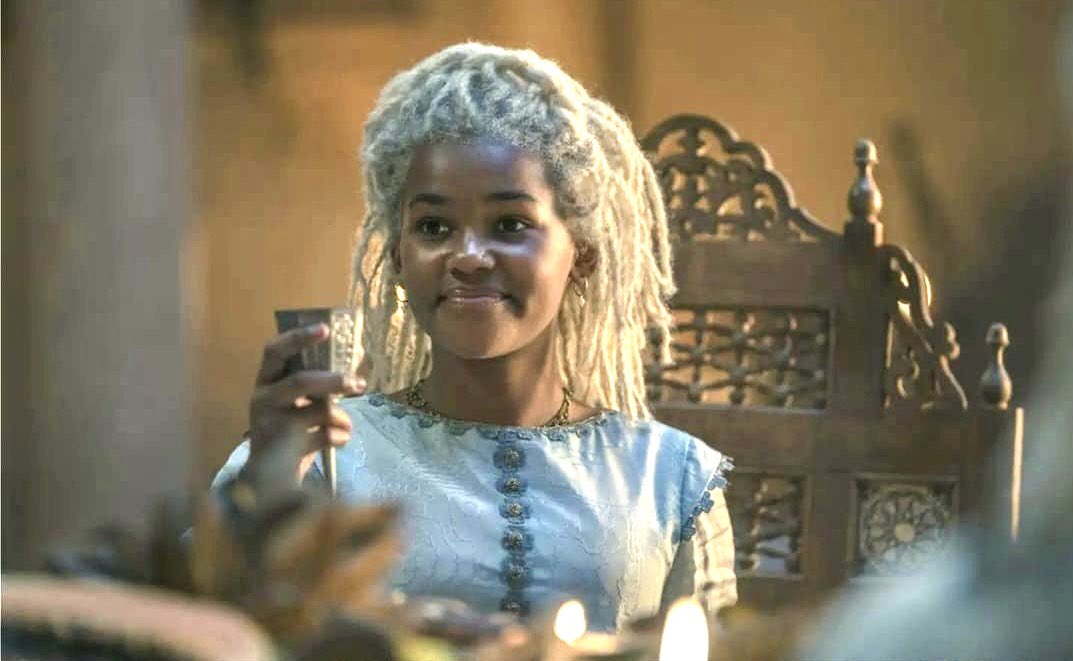 JanelFoy's tweet photo. In other news - I couldn't be more proud  of my talented niece Shani Smethurst debuting as young Baela Targaryen in #HouseOfTheDragon tonight! 🐲🐉Exciting times @adamsmet66 @RakieAyola 😍
#HOTD @skytv https://t.co/ndgF6QL2bR