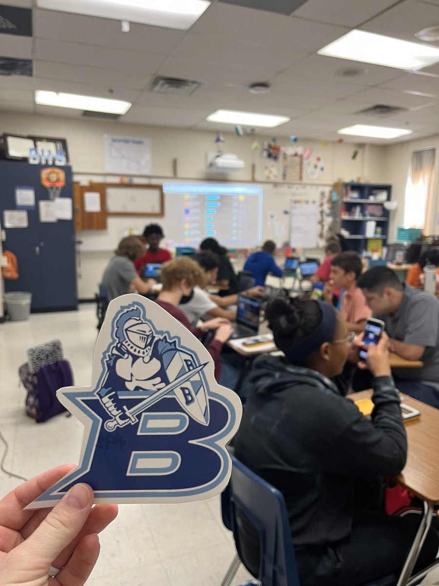chelsealively's tweet photo. #flatblueraider #92 doing some review with Quizzizz today! #edtech #competitiveGeometry @LDBellMath https://t.co/R1PCUAdOhK