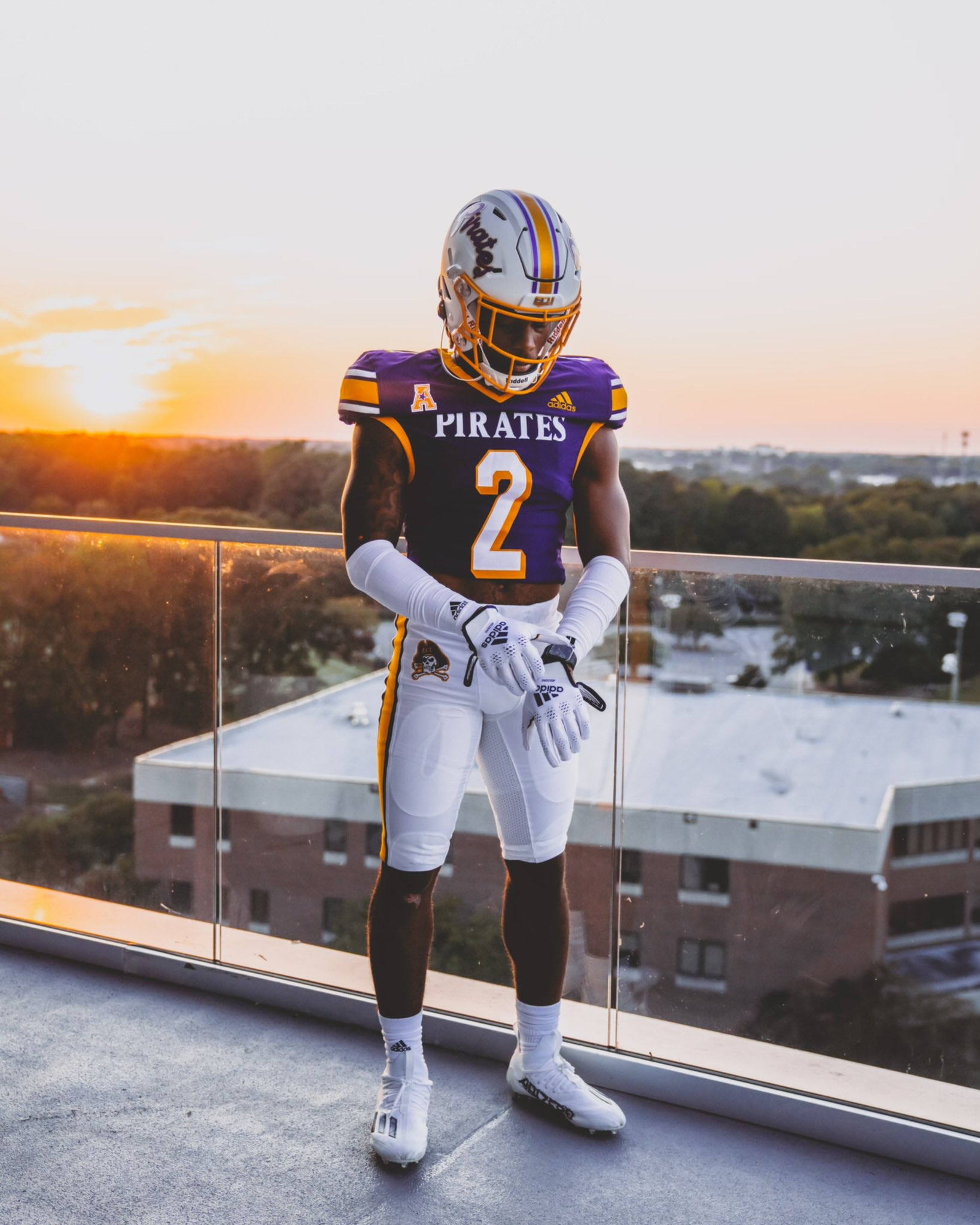 ecu football uniforms