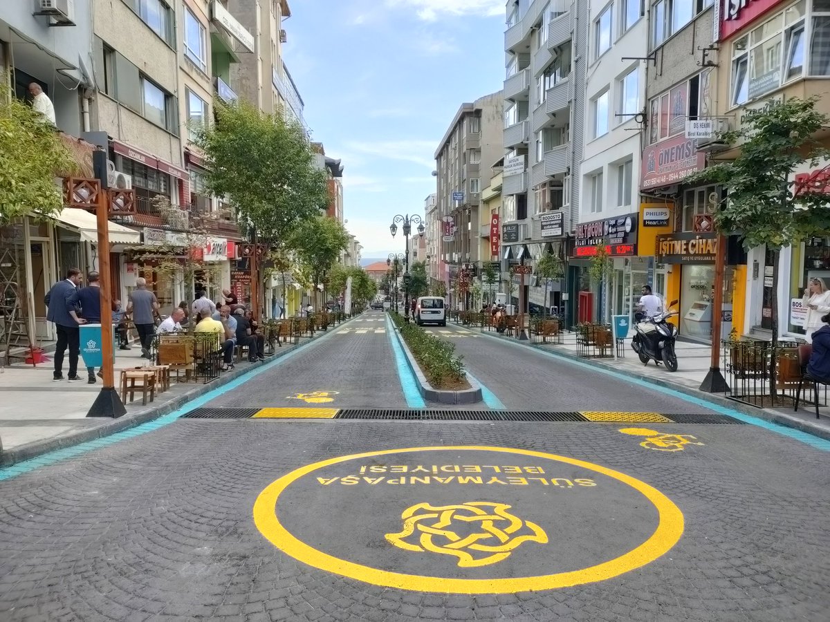 Tekirdagili's tweet photo. Hüseyin Pehlivan Caddesi güzel olmuş. Hayırlısı olsun. #tekirdag #spasabld #CuneyttYuksell https://t.co/dsMvuTjesd