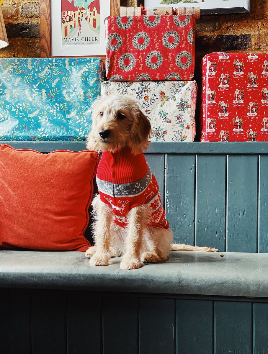 crookedbillet's tweet image. 90 days till Xmas 🎄!!!! Unbelievable, isn’t it? Time to book your Xmas dinner!                  #crookedbilletwimbledon #wimbledonxmas #publove #pubfood #youngspubs