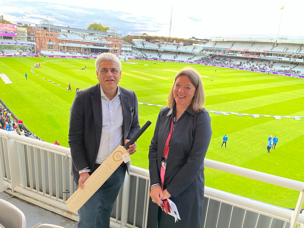 ManishTiwariUK's tweet photo. Some memorabilia are worth bidding for !!
Thank you MCC foundation for your sterling efforts to support Women’s cricket. Women seem to play the game better; let’s support the noble initiatives of the foundation working with various groups including refugees @_MCCFoundation https://t.co/y2kUnmcl2F