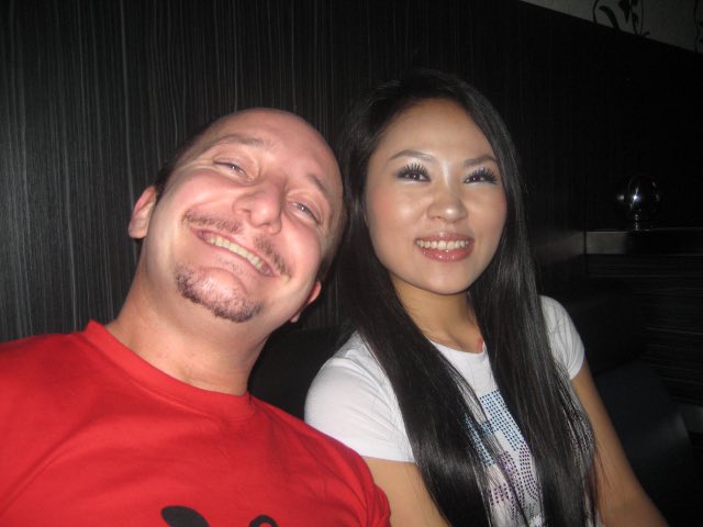 neilagreenwood's tweet photo. Day 31 - Around the World Trip - 1st Feb 2009 – Kuala Lumpur to Singapore https://t.co/Eo37HChyQg #AroundTheWorldTrip #Travel #TravelBlog #TravelBlogger #Blog #Blogger #TravelBlogger #MyTravels #Makingmemories #Singapore #Kualalumpur https://t.co/pQQjotn32i