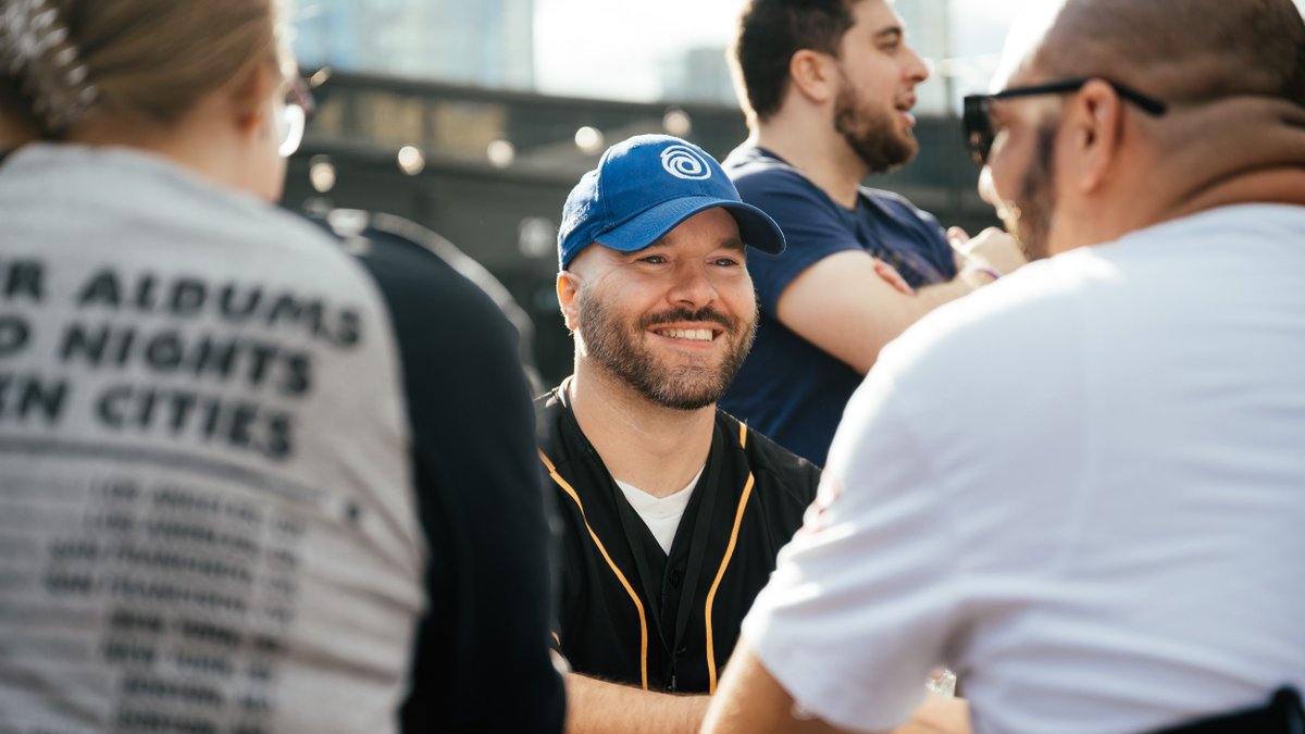 UbisoftToronto's tweet photo. 👀 An energizing presentation, delicious food, and hands-on demo of upcoming Ubisoft games..

💥 The #UbiTO General Assembly and Celebration certainly "reignited" our studio and was tons of fun!

🔗 Join the team ➡ https://t.co/EyvovlsiOX

@Ubisoft @LifeatUbisoft @UbisoftCanada https://t.co/Rp3DR7UdYd