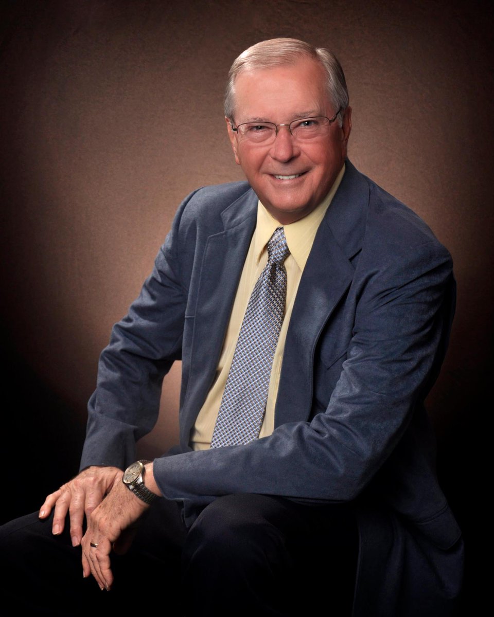 ElevateBrokers's tweet photo. Our Agent Spotlight of the week goes to one of our Team Leaders in the Orlando area, Thomas Gilmore.

Thank you Tom for being a part of Elevate. We are always proud of you! https://t.co/tDTBhXyUIZ