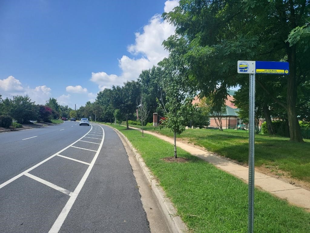PGCountyDPWT's tweet photo. DPW&amp;T is #PrinceGeorgesProud to continue to improve the multiple ways we can commute through out the County. We want to remind everyone to be cautious and SHARE THE ROAD on this #MultimodalMonday. #PrinceGeorgesCounty #VisionZeroPrinceGeorges https://t.co/PonLk2lnvx
