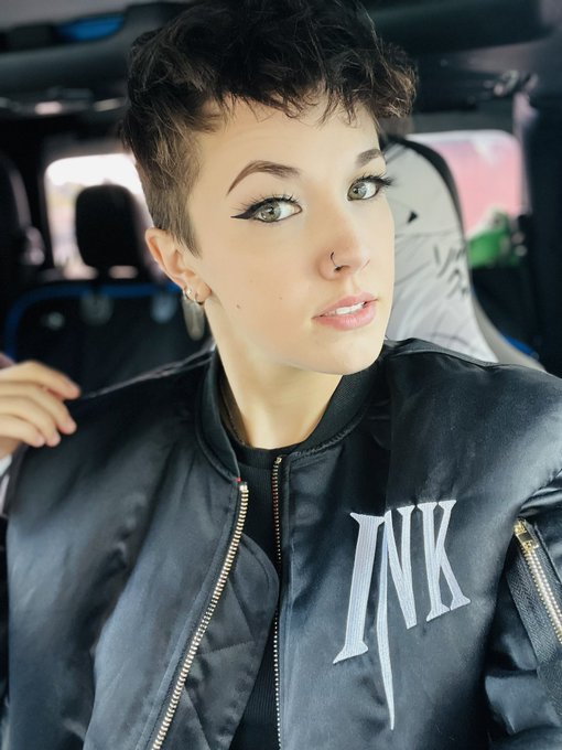 Praised for causing chaos 🖤#NewProfilePic https://t.co/2VbNEurSfm<a href="/tag/newprofilepic"class="tags">#NewProfilePic</a>