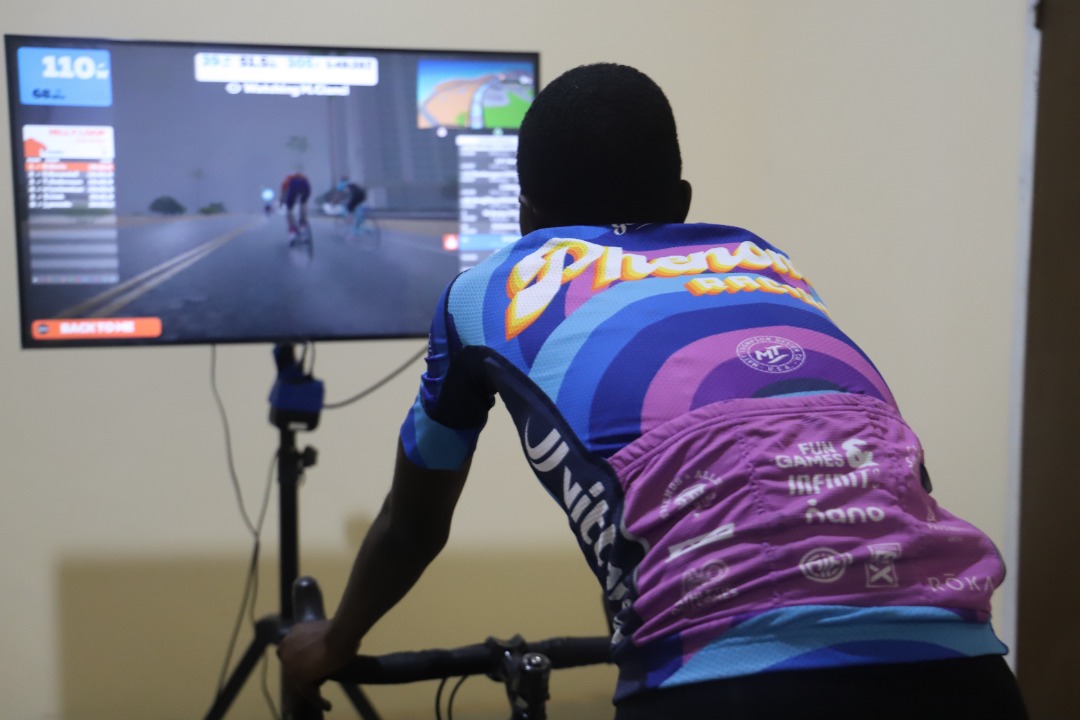 BugeseraC's tweet image. Our ladies on home trainers!❤️🔥

#RacingForChange