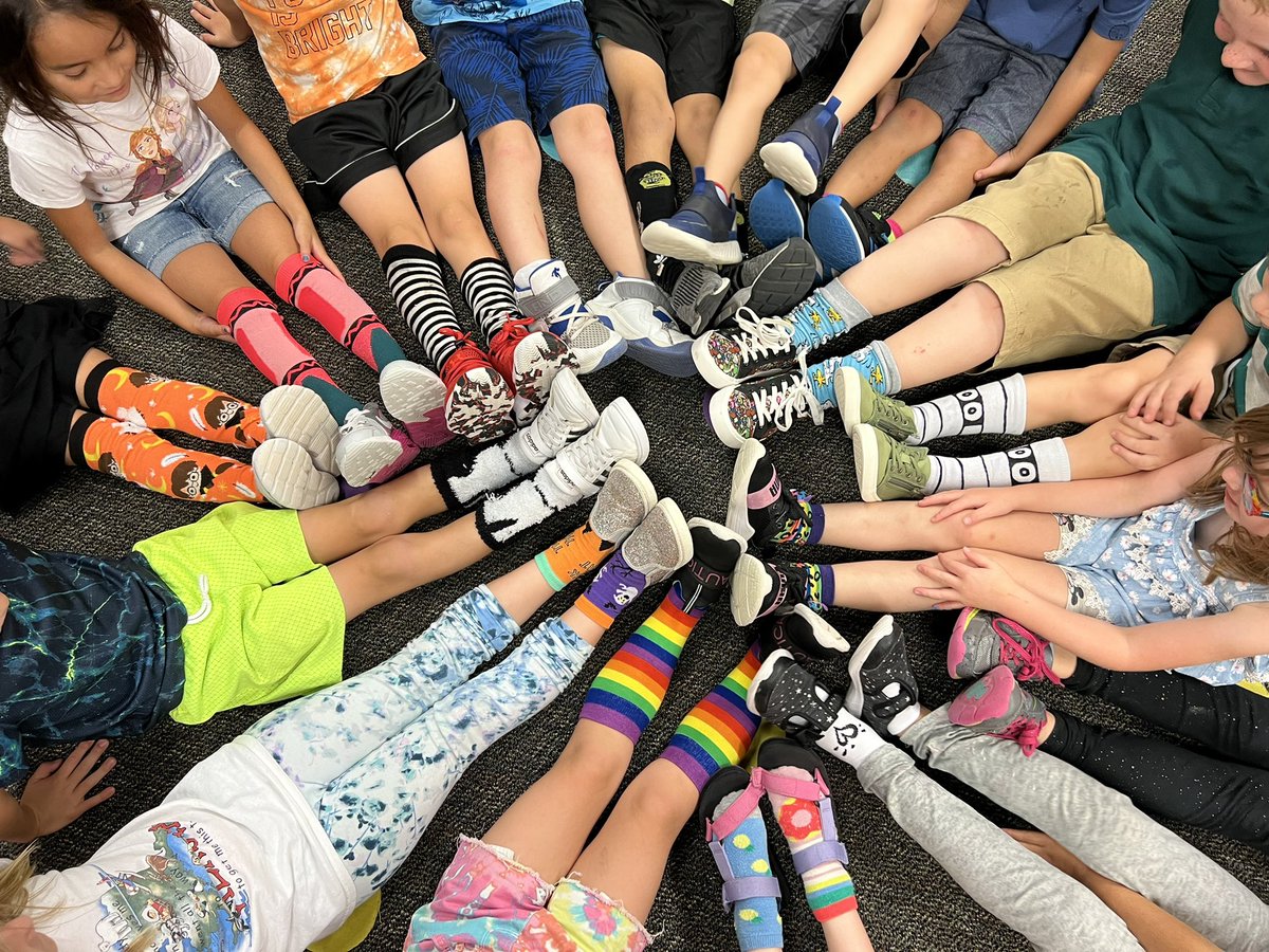 Crazy socks on our future mustangs! <a href="/HumbleISD_HHE/">Hidden Hollow Elementary</a>  #futuremustangs