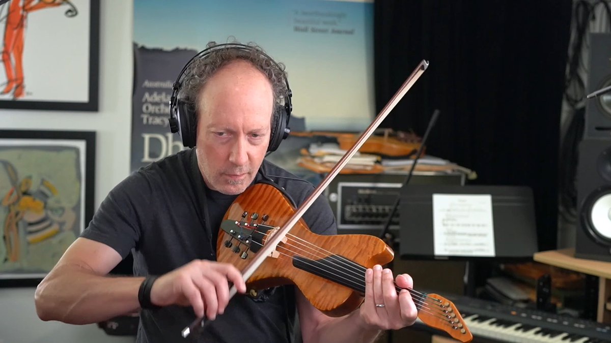 IntersectionCME's tweet image. Starting off our week in true #Intersection style! Catch the world premiere of “Trains!,” a #LISTEN project piece composed by @tjcolemusic, performed and filmed by @TracySilverman, and edited by #ContinuousMotionProductions. Watch today’s premiere here: fb.watch/fNA3bYHESF/