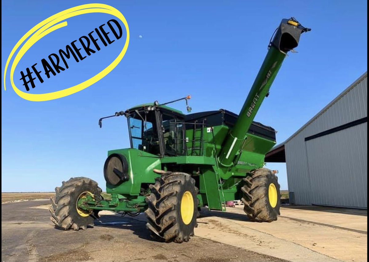 TractorZoom's tweet photo. Farmer-fied engineering is awesome. Just sayin'. What are the best examples of custom #shopbuilt pieces of farm equipment that you've ever seen? (Photos appreciated if you have them!) #agtwitter
Shop grain carts here: https://t.co/GoUqS0LSrD https://t.co/n8o3tzu3jd