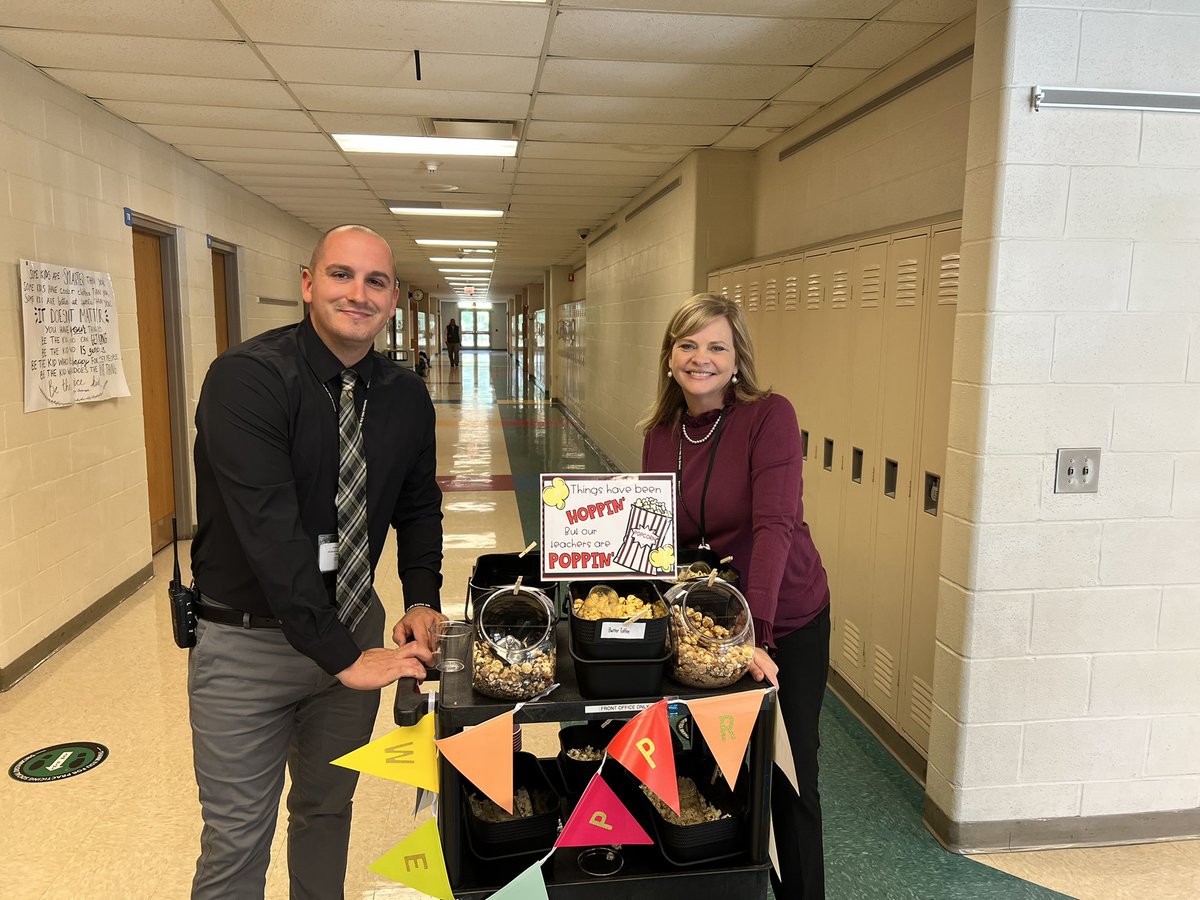 Stephanie Fox tweet media