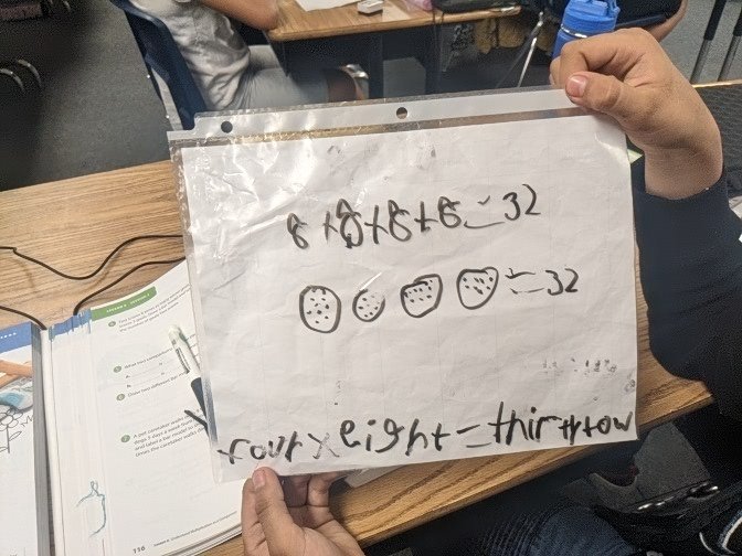 PusdMath_CLopez's tweet photo. How many ways can you represent 4X8=32? @SanAntonioPUSD 4th graders building number sense by making their thinking visible! @PUSDEquityPL @2KatShoPUSD https://t.co/LAfl6DBeot